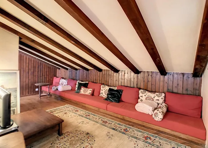 Апартаменти Calesberg 431 *