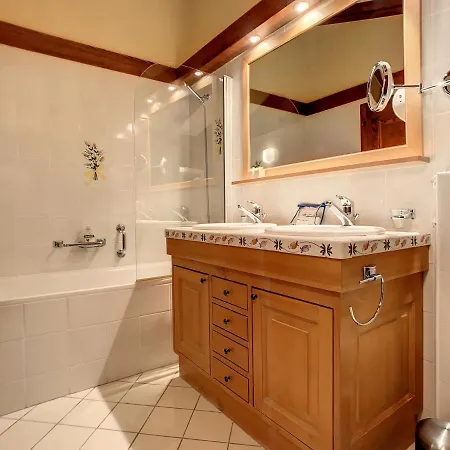 Calesberg 431 דירה